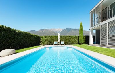 Cleaning and Treating the Pool